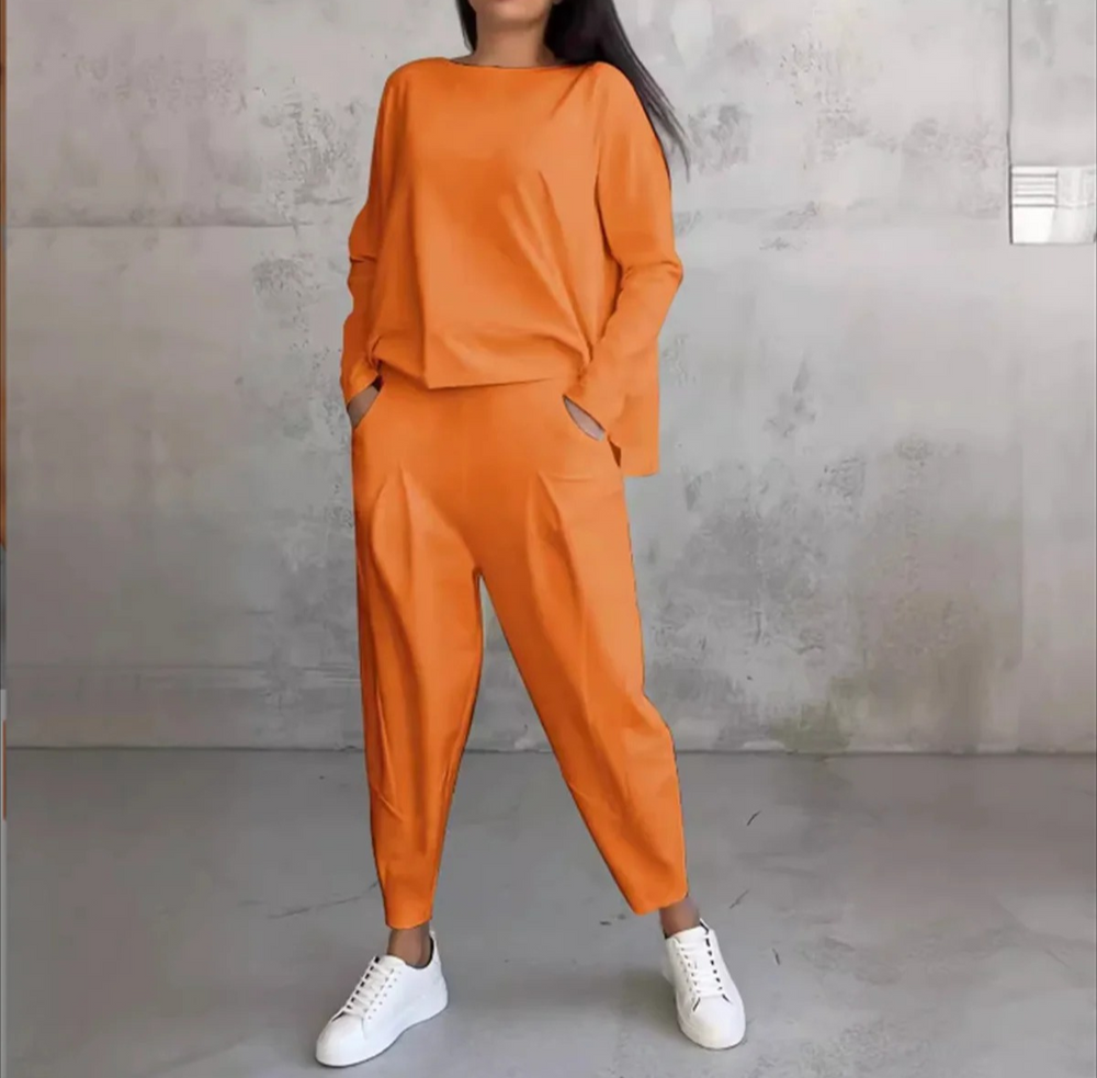 Women’s Minimalist Lounge Co-Ord – Draped Long-Sleeve Top with Tapered Pocket Trousers for Daily Wear