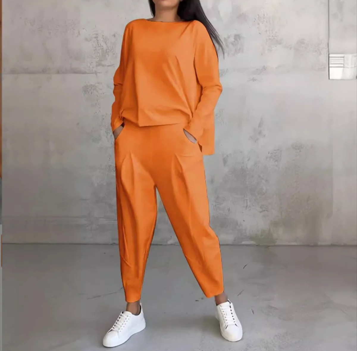 Women’s Minimalist Lounge Co-Ord – Draped Long-Sleeve Top with Tapered Pocket Trousers for Daily Wear