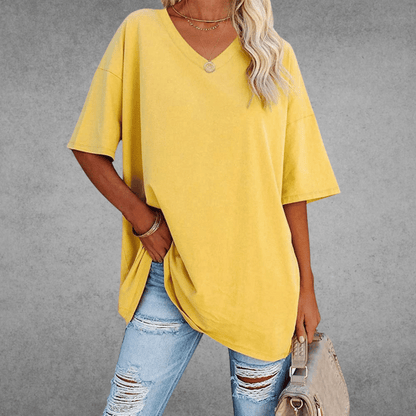 Women’s Relaxed V-Neck T-Shirt – Oversized Summer Top for Everyday Styling