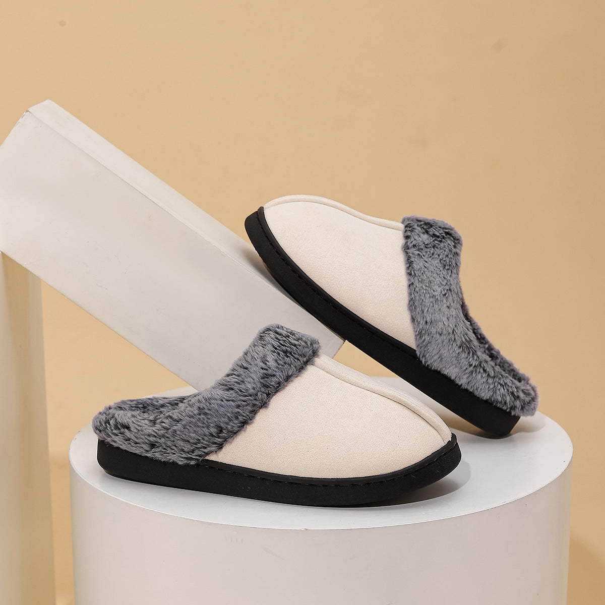 Women's Faux Fur Lined Platform Clog Slippers - Black (US 5-14)