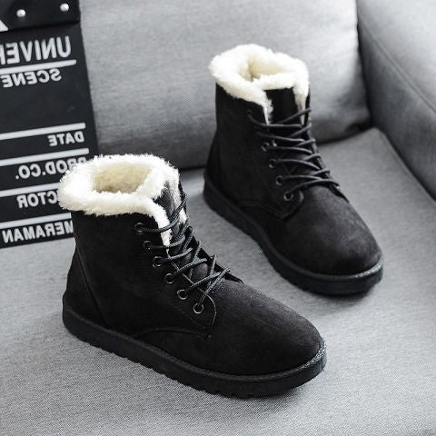 Women's Lace-Up Heeled Studded Chunky Chelsea Boots