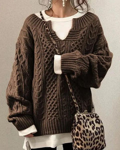 Women’s Oversized Jumper – Chunky Cable-Knit Jumper with V-Neck