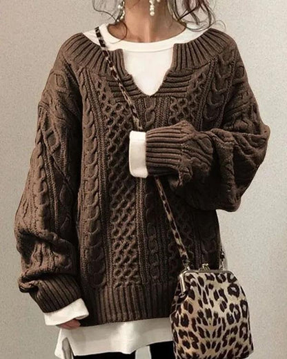 Women’s Oversized Jumper – Chunky Cable-Knit Jumper with V-Neck