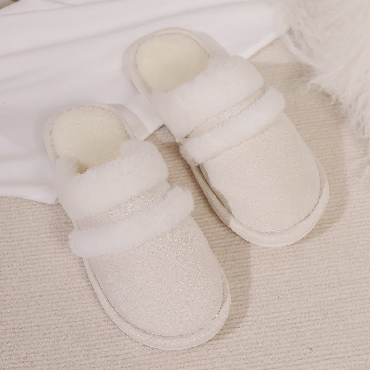 Women's Faux Fur Lined Thick-Sole Platform Clog Slippers - Beige