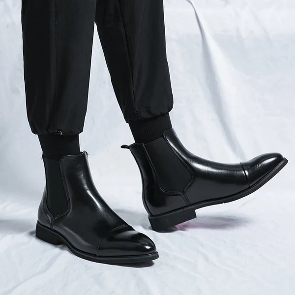Men’s Polished Chelsea Boots – Pointed-Toe Ankle Design with Elastic Side Panels and Low Heel