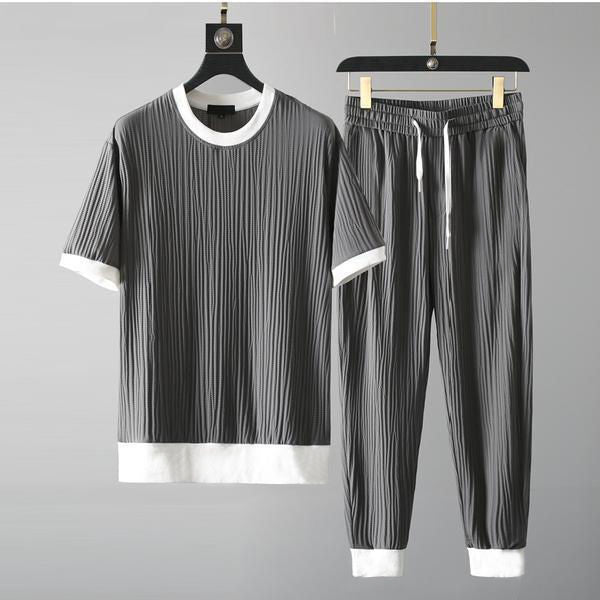 Men’s Pleated Two-Piece T-Shirt Set – Textured Crew-Neck Top with Relaxed Jogger Trousers