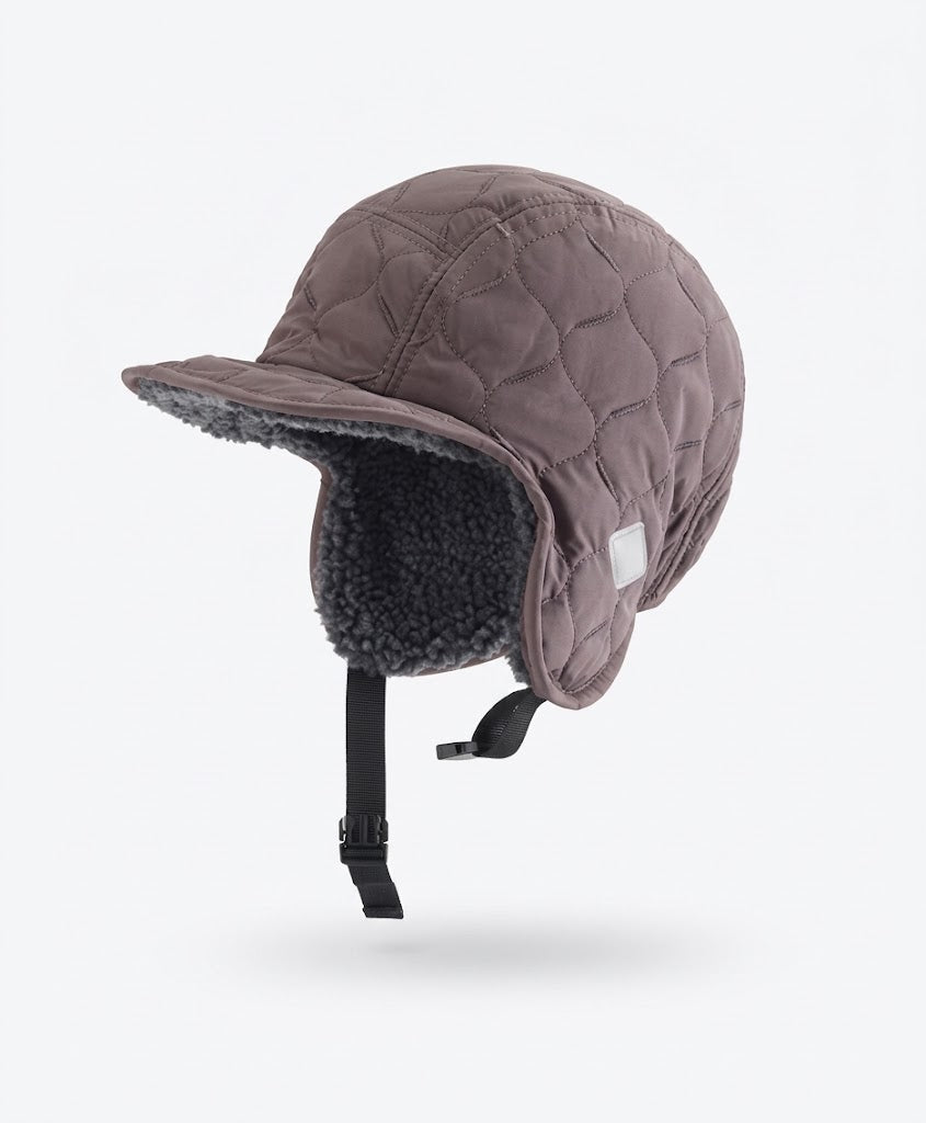 Unisex Quilted Winter Trapper Hat – Plush-Lined Ear-Flap Cap with Curved Visor