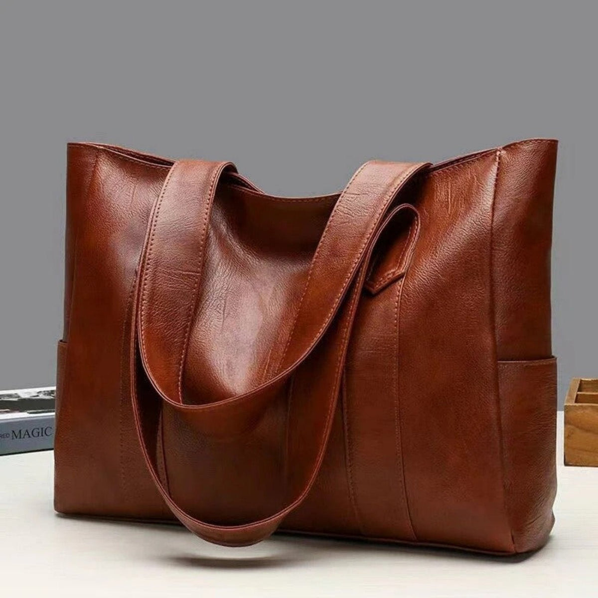 Women’s Soft Leather Shoulder Tote – Spacious Everyday Bag for Work and Travel