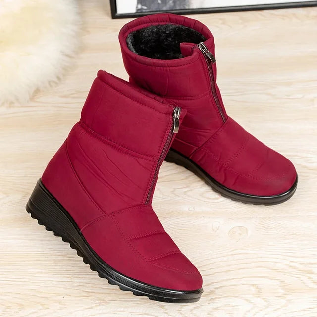 Women’s Insulated Snow Boots – Front-Zip Ankle Design with Plush Lining and Textured Traction Sole