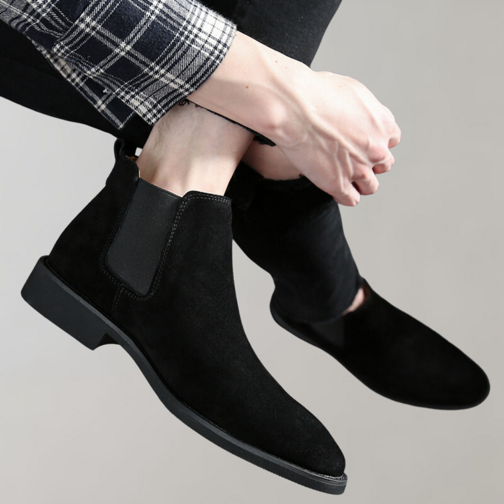 Men’s Suede Chelsea Boots – Sleek Ankle Design with Elastic Side Panels and Low Heel