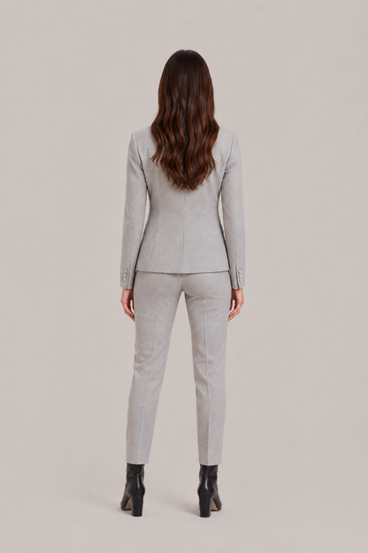 Women’s Tailored Trouser Suit – Fitted Single-Breasted Blazer with Straight-Leg Trousers for Office and Business Wear