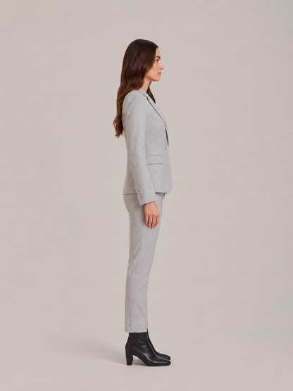 Women’s Tailored Trouser Suit – Fitted Single-Breasted Blazer with Straight-Leg Trousers for Office and Business Wear