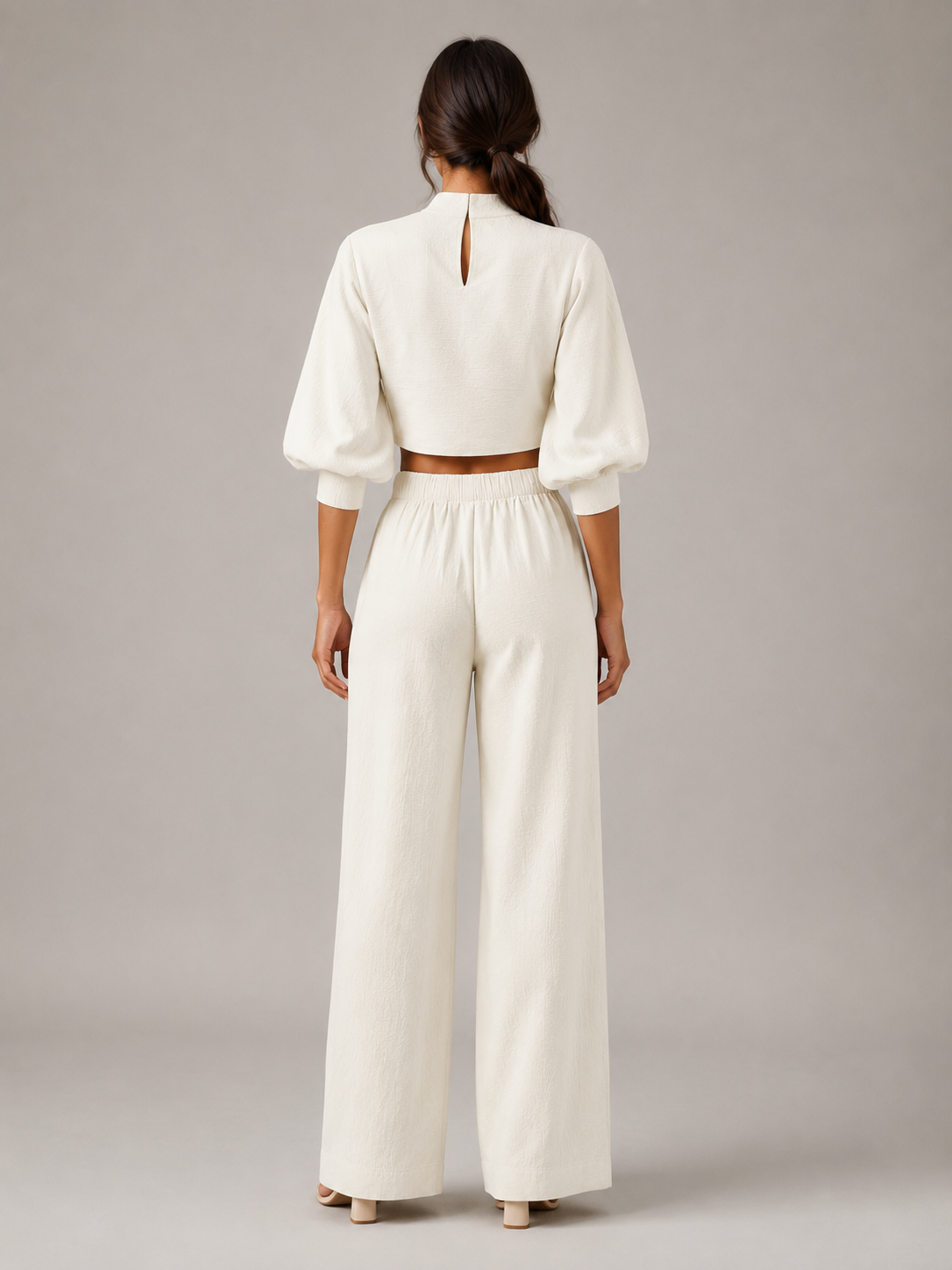 Women’s Cropped Balloon-Sleeve Two-Piece Set – High-Neck Top with Pleated Wide-Leg Trousers for Summer Occasions