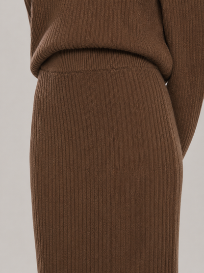 Women’s Ribbed Knit Two-Piece Set – Relaxed Crew-Neck Sweater with Fitted Maxi Skirt for Autumn Wear