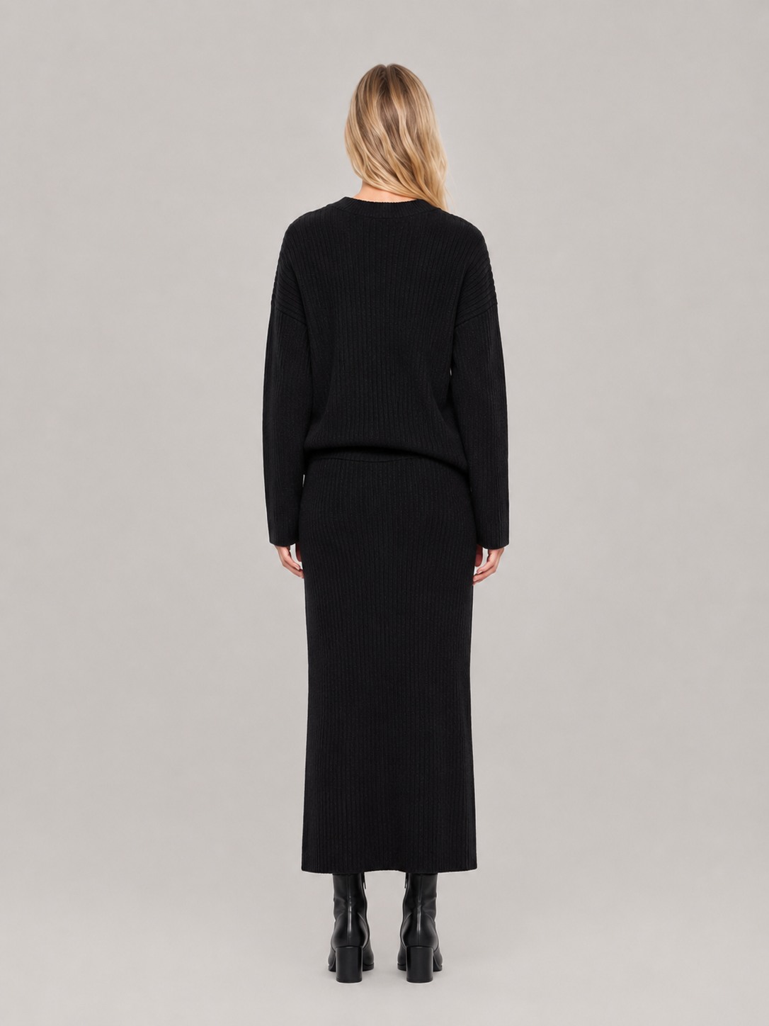 Women’s Ribbed Knit Two-Piece Set – Relaxed Crew-Neck Sweater with Fitted Maxi Skirt for Autumn Wear