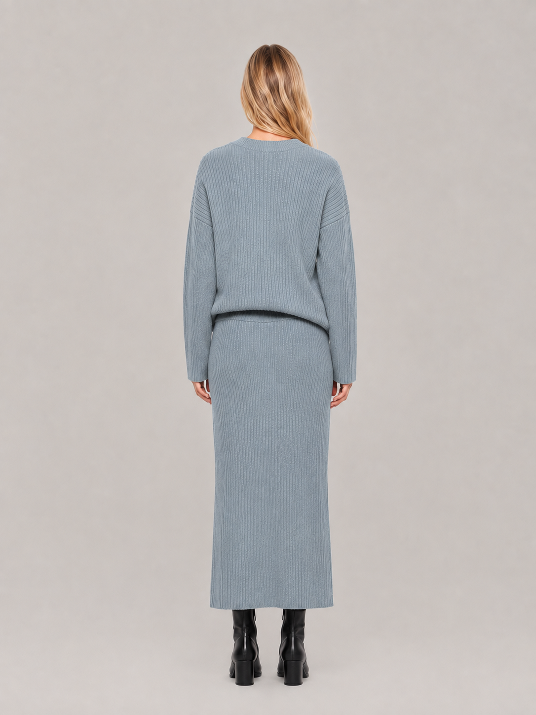 Women’s Ribbed Knit Two-Piece Set – Relaxed Crew-Neck Sweater with Fitted Maxi Skirt for Autumn Wear