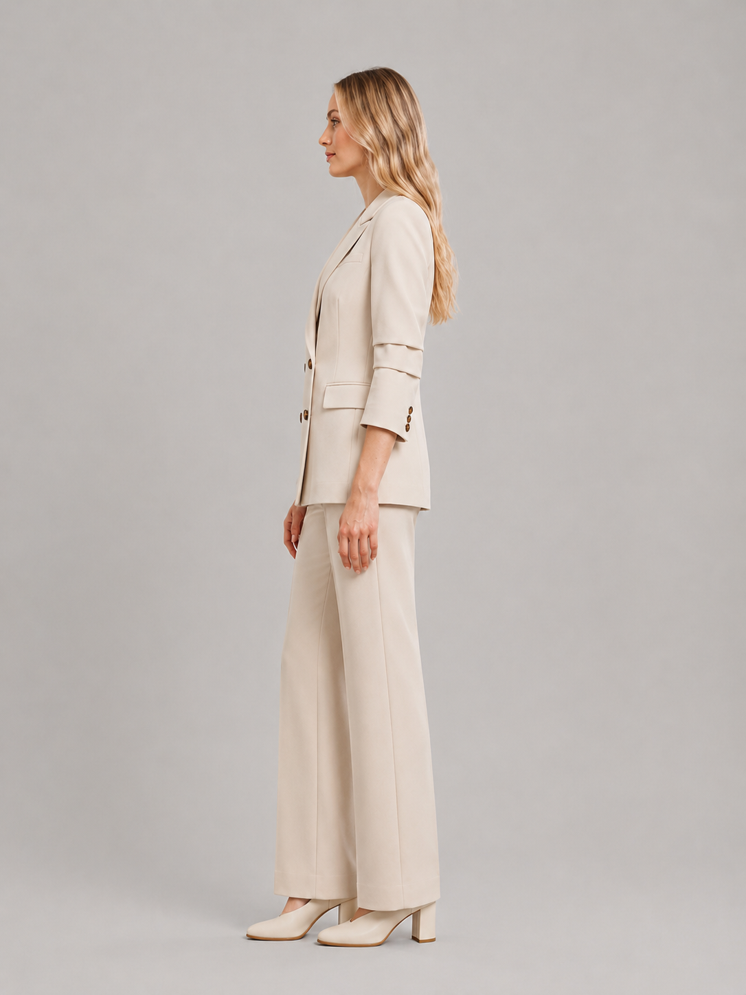 Women’s Double-Breasted Trouser Suit – Tailored Blazer with Wide-Leg Trousers for Office and Business Wear