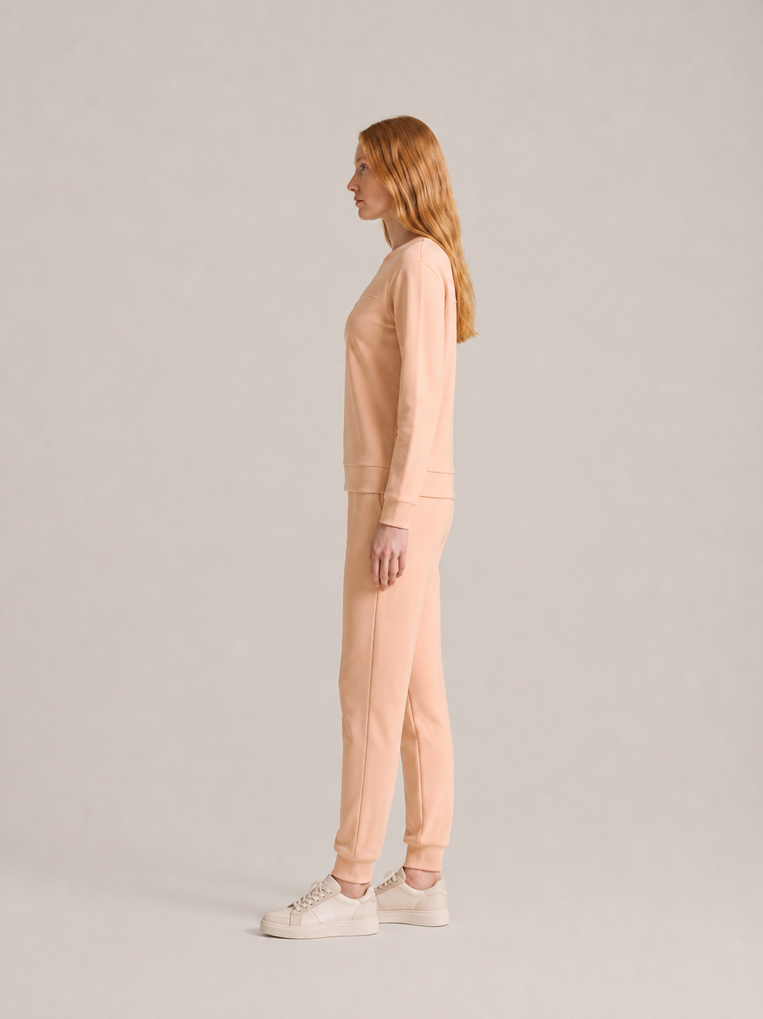 Women’s Thermal Lounge Set – Long-Sleeve Sweatshirt with Fleece-Lined Joggers for Cold-Weather Layering and Home Wear