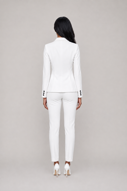 Women’s Tailored Trouser Suit – Fitted Blazer with Contrast Buttons and Straight-Leg Trousers for Business and Occasion Wear