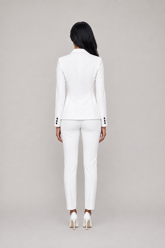 Women’s Tailored Trouser Suit – Fitted Blazer with Contrast Buttons and Straight-Leg Trousers for Business and Occasion Wear