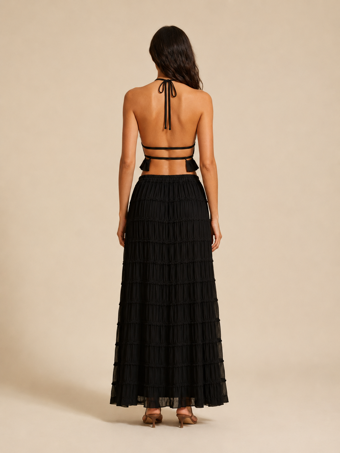 Women’s Ruched Halter Two-Piece Set – Cropped Open-Back Top with Tiered Maxi Skirt for Summer Evenings and Holidays