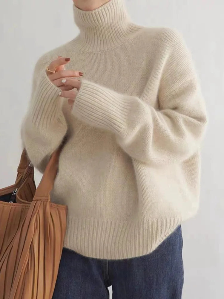 Women’s Roll-Neck Jumper – Drop-Shoulder Fine Knit with High Collar