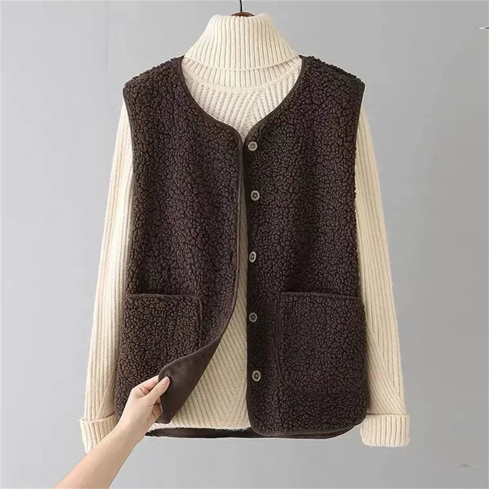 Women’s Teddy Fleece Gilet – Button Front with Patch Side Pockets