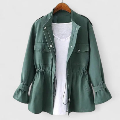 Women’s Cinched-Waist Field Jacket – Multi-Pocket Transitional Outerwear for Spring and Autumn