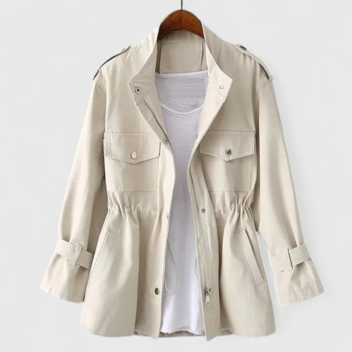 Women’s Cinched-Waist Field Jacket – Multi-Pocket Transitional Outerwear for Spring and Autumn