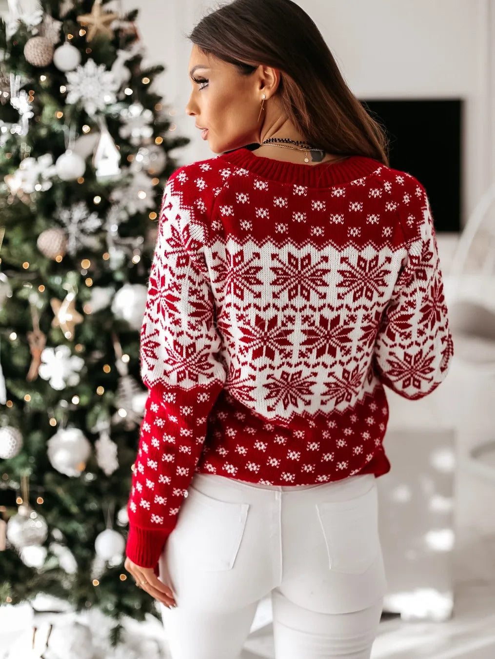 Women’s Nordic Christmas Sweater – Cozy Patterned Knit for Festive Winter Parties