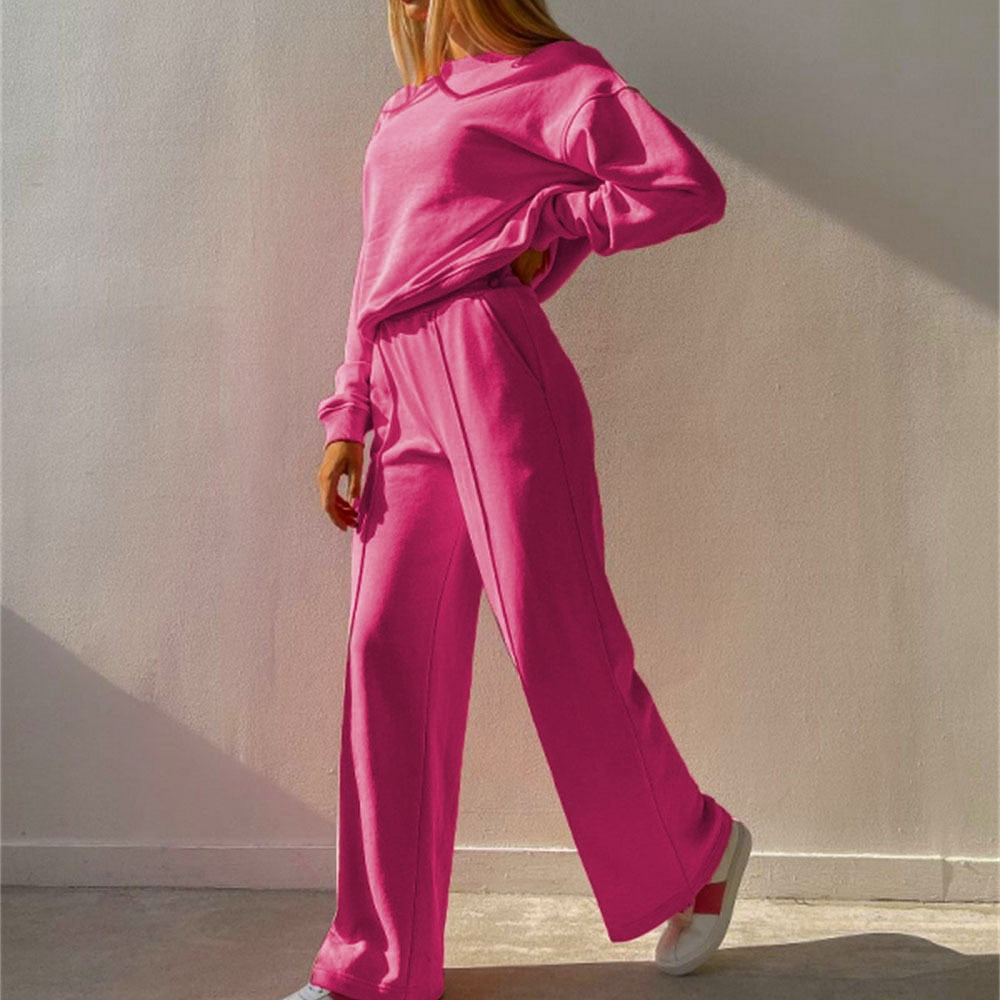Women’s Tracksuit – Crew-Neck Sweatshirt with Matching Joggers