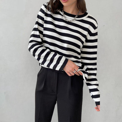 Women’s Relaxed Crew Neck Sweater – Casual Long-Sleeve Layer for Spring and Autumn