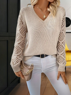 Women’s V-Neck Jumper – Soft Knit with Relaxed Everyday Fit