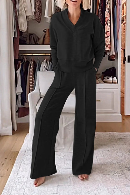 Women’s Relaxed V-Neck Matching Set – Long-Sleeve Pullover with Flowing Wide-Leg Trousers for Daily Wear