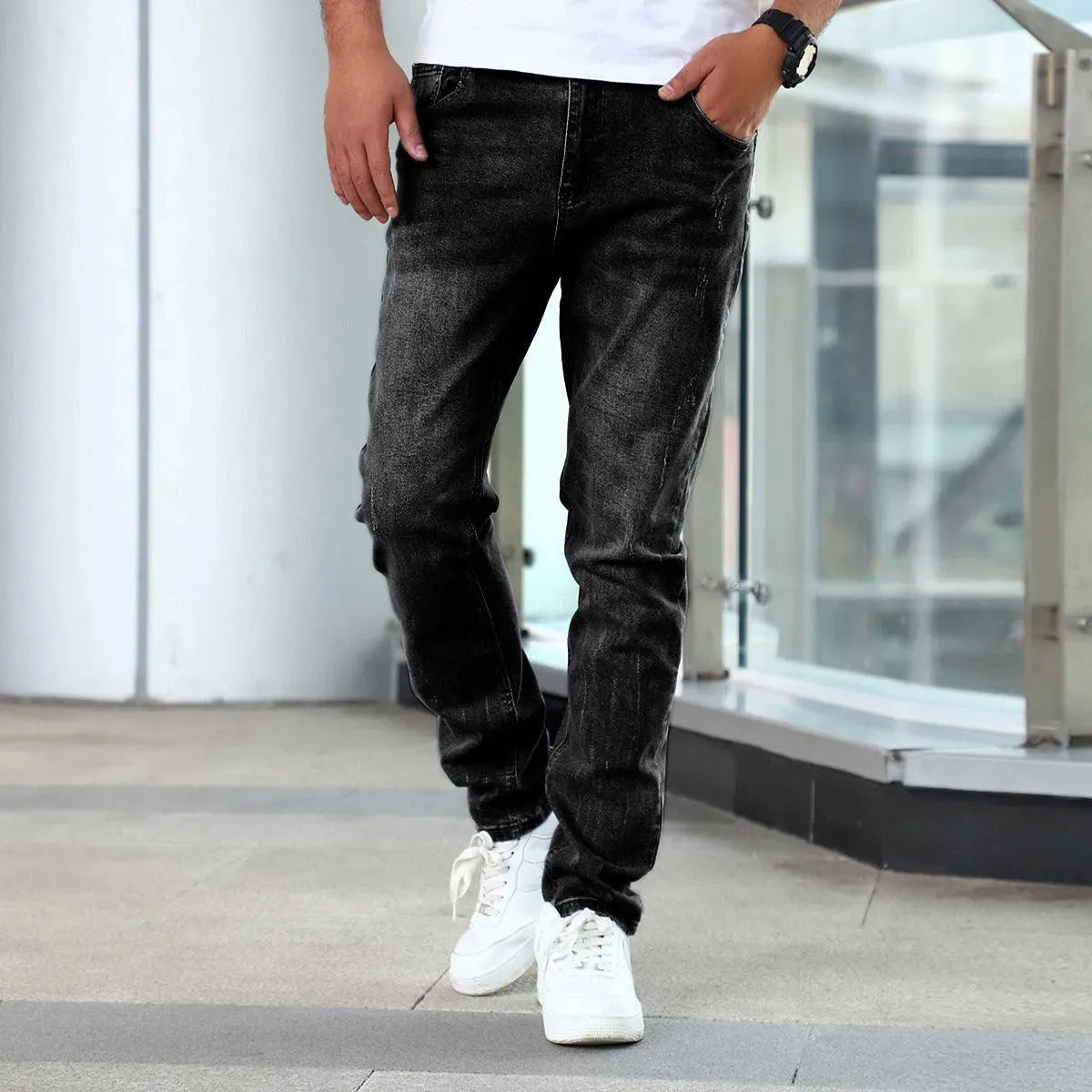 Men’s Washed Slim-Fit Jeans – Stretch Denim Trousers with Tapered Legs and Clean Casual Finish