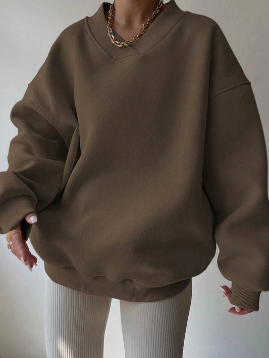 Women’s V-Neck Oversized Sweatshirt – Relaxed Drop-Shoulder Pullover for Modern Everyday Styling