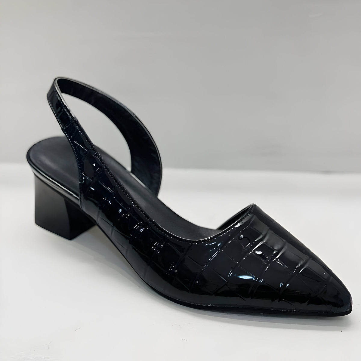 Women’s Pointed Slingback Heels – Elegant Block Heel Shoes for Office and Evening Wear