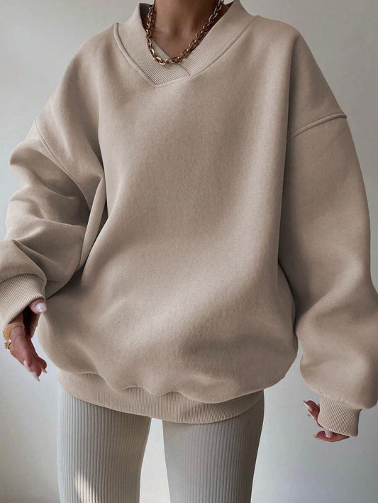 Women’s V-Neck Oversized Sweatshirt – Relaxed Drop-Shoulder Pullover for Modern Everyday Styling