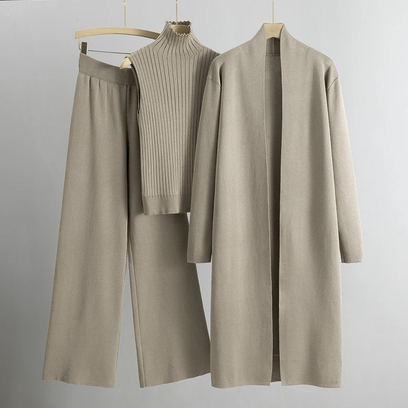 Women’s Three-Piece Knit Lounge Set – Sleeveless High-Neck Top Longline Cardigan and Wide-Leg Trousers for Autumn and Winter