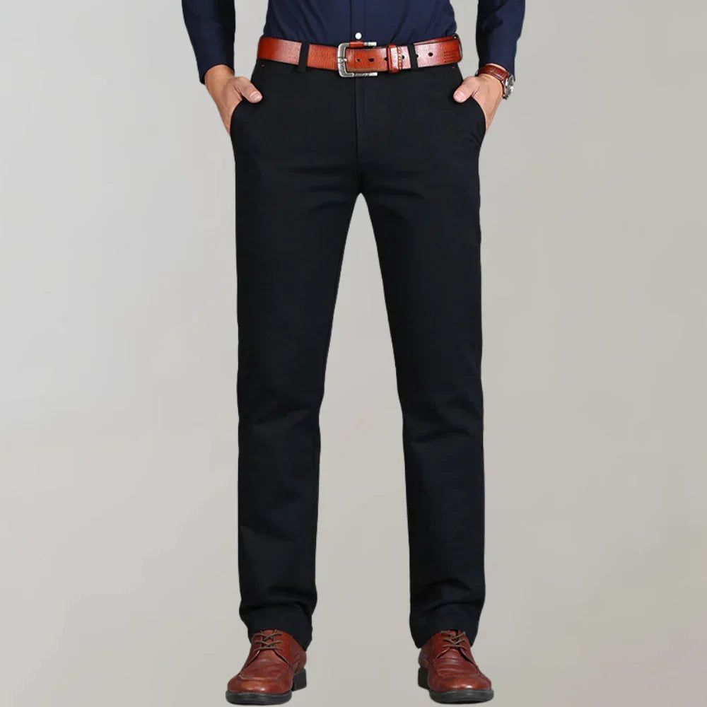 Men’s Slim-Fit Chinos – Refined Everyday Trousers for Smart Casual Wear