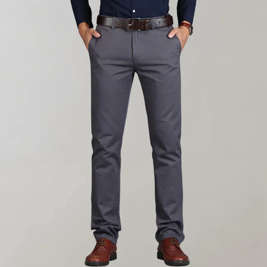 Men’s Slim-Fit Chinos – Refined Everyday Trousers for Smart Casual Wear