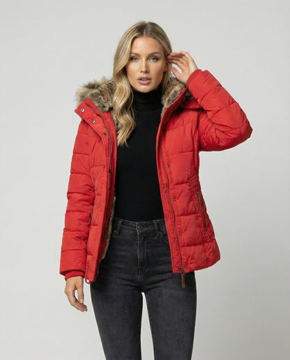 Women’s Insulated Quilted Jacket – Faux Fur Hood for Outdoor Winter Wear