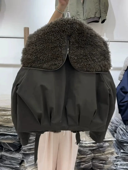 Women’s Oversized Faux-Fur Collar Jacket – Relaxed Winter Outerwear with Asymmetric Zip Front