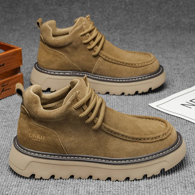 Men’s Suede Lace-Up Ankle Boots – Retro Casual Boots with Chunky Gripped Sole
