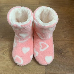 Women’s Plush-Lined Winter Boot Slippers – Warm Non-Slip Indoor House Shoes for Autumn and Winter Comfort