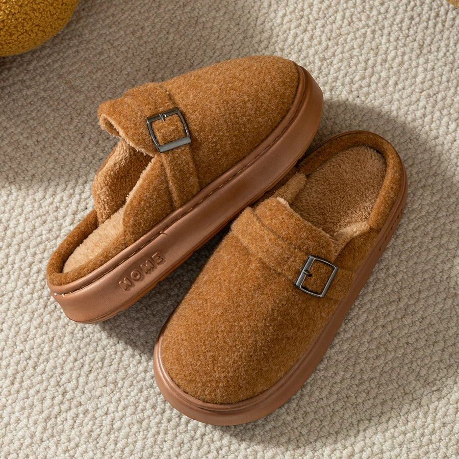 Men’s Buckle Clog Slippers – Warm Fleece-Lined House Shoes with Thick Cushioned Sole