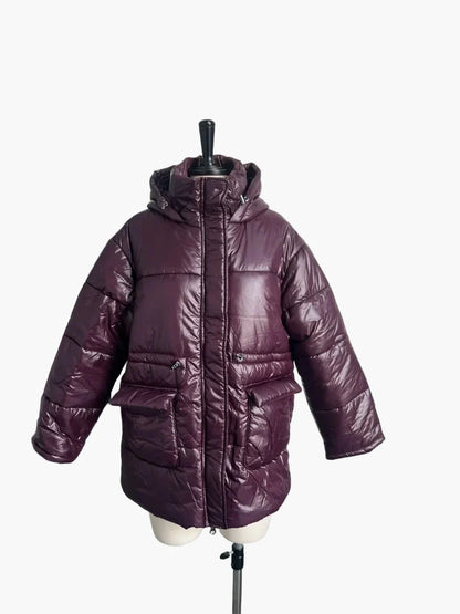Women’s Fitted Quilted Jacket – Hooded with Water-Repellent Finish