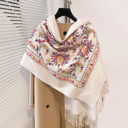 Women’s Soft Printed Winter Scarf – Oversized Fringed Wrap for Elegant Cold-Weather Layering
