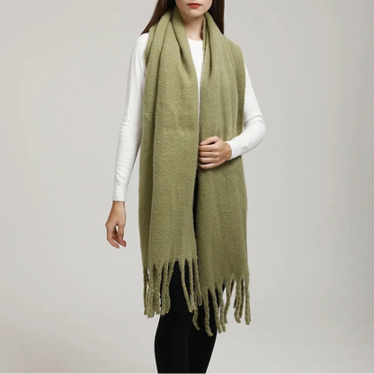 Women’s Cashmere Winter Scarf – Oversized Soft Tassel Wrap for Elegant Autumn and Winter Layering