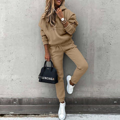 Women’s Pullover Hoodie and Jogger Tracksuit Set – Relaxed Two-Piece Active Style